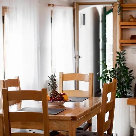 Stone House Anja 펜션 벨라루카