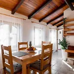 Stone House Anja Дом отдыха Вела-Лука