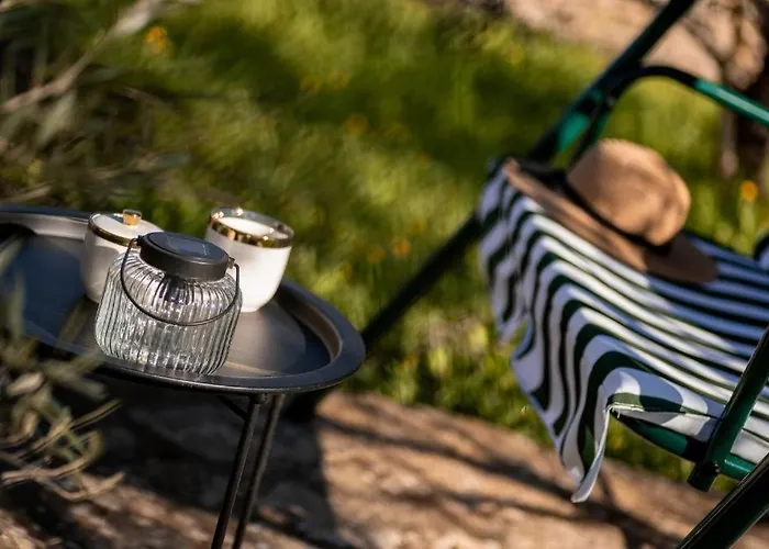 Stone House Anja Semesterbostad *